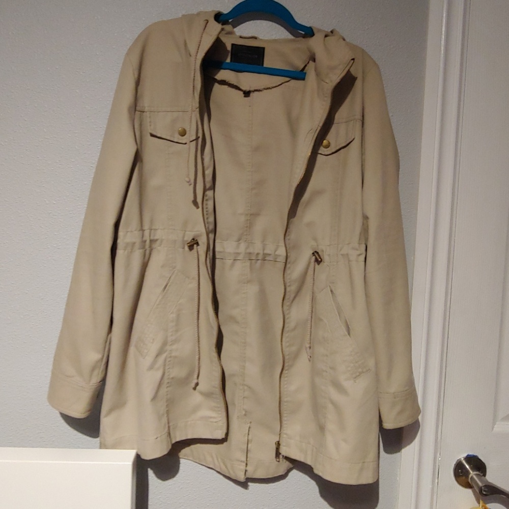 Good condition coat!!